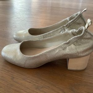 Kelsi Dagger Brooklyn Gold Metallic Block Heel Pump